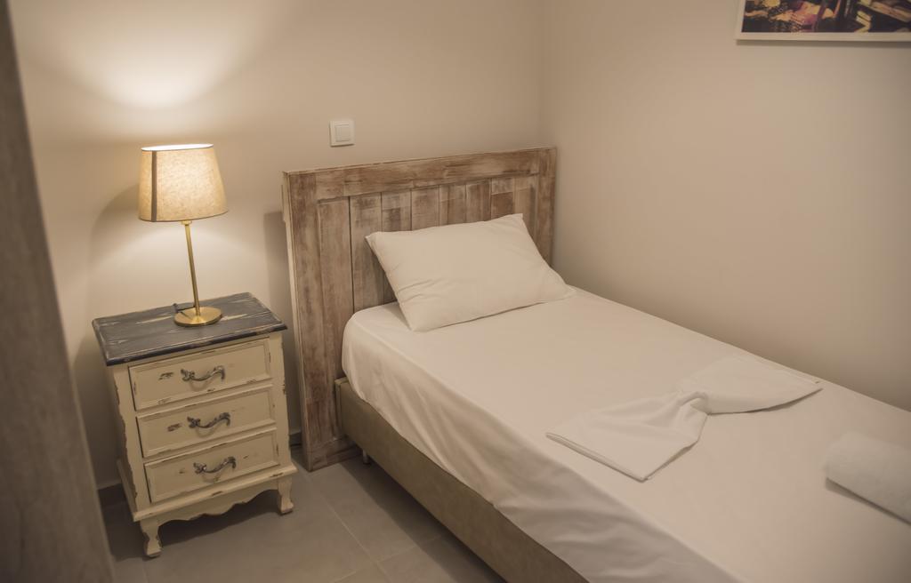 Casa Christabella Apartment Paralia Vrachou Ngoại thất bức ảnh
