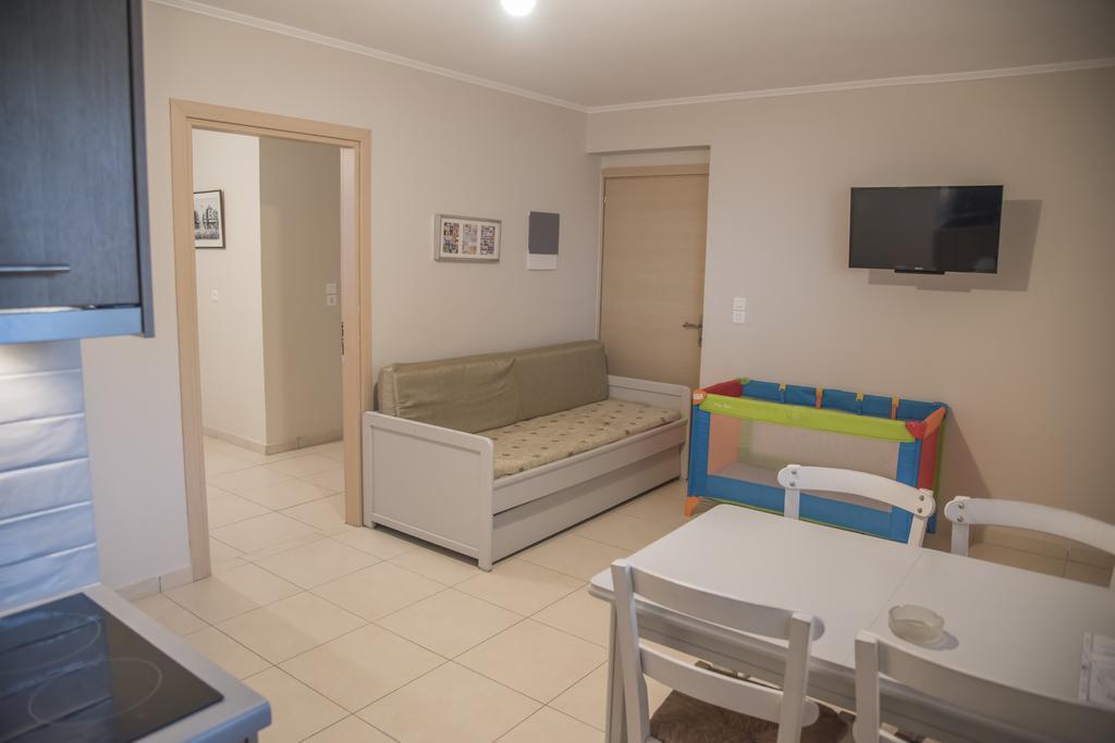 Casa Christabella Apartment Paralia Vrachou Ngoại thất bức ảnh