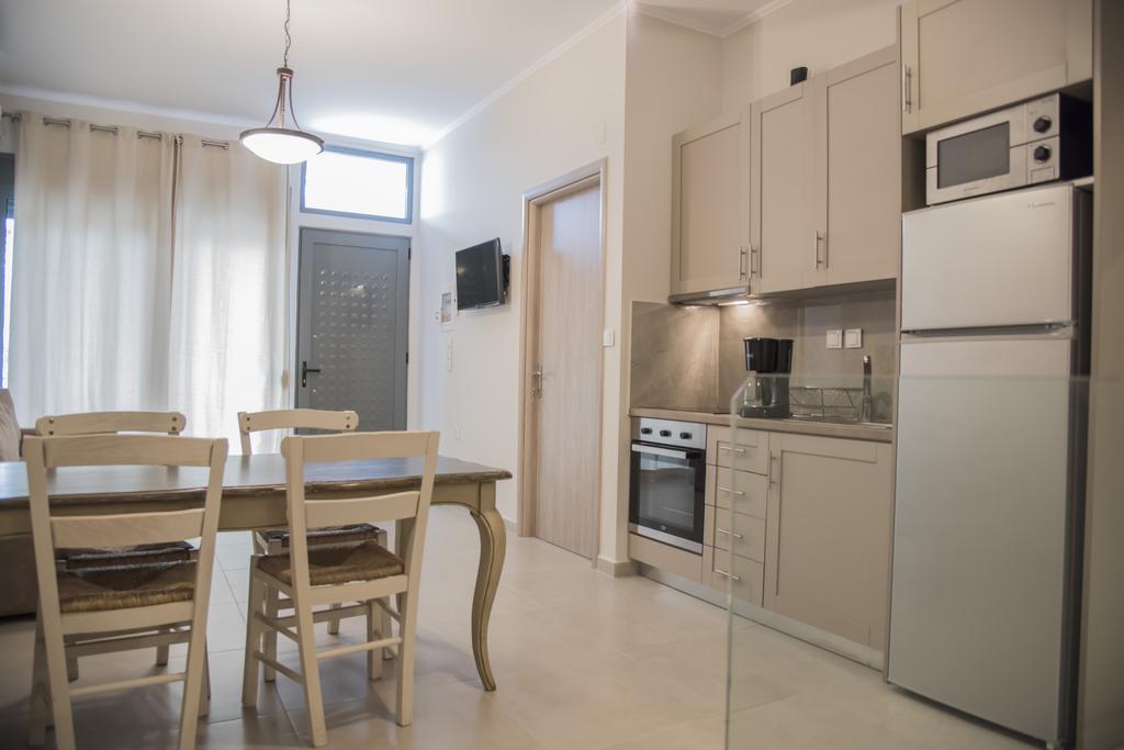 Casa Christabella Apartment Paralia Vrachou Ngoại thất bức ảnh