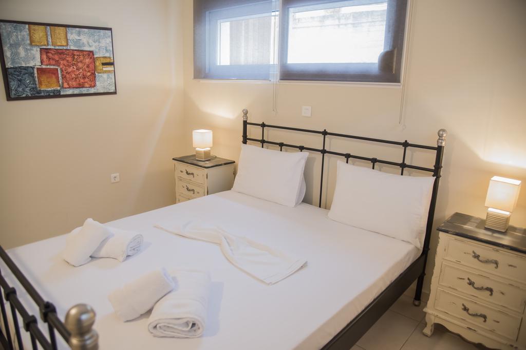Casa Christabella Apartment Paralia Vrachou Ngoại thất bức ảnh