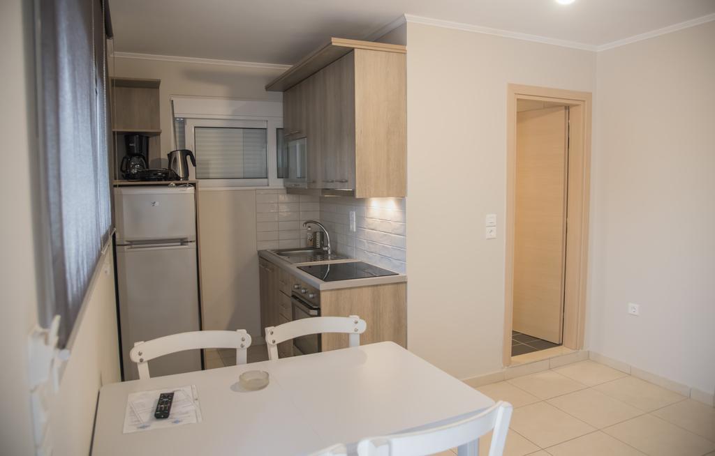 Casa Christabella Apartment Paralia Vrachou Ngoại thất bức ảnh